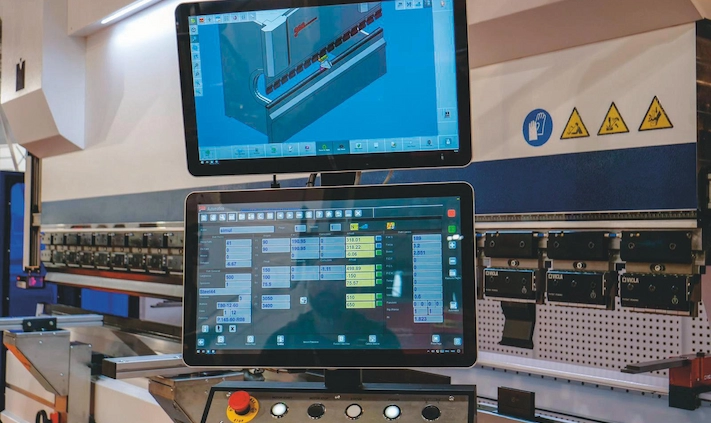 CNC Controls ESA 650 and 660 both mounted on a CNC machine.